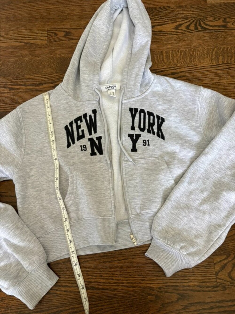 Refuge Athletics Women’s Cropped New York Zip-Up Hoodie, Women's Size Medium